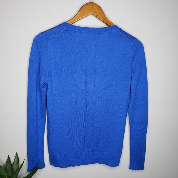 Banana Republic Silk Cashmere Crew-Neck Sweater - Picture 7 of 8